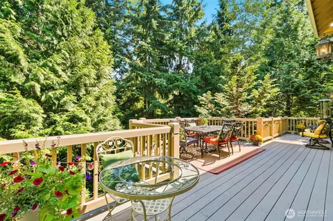 Exterior - 14411 3rd Dr SE, Mill Creek, WA 98012 photo 4 of 7