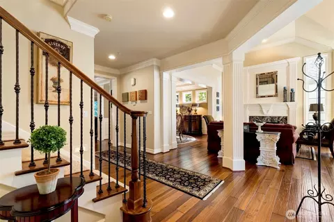 Entry Way - 14411 3rd Dr SE, Mill Creek, WA 98012 photo 4 of 8