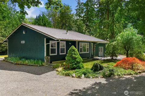 10615 135th Ave NW, Gig Harbor, WA 98329