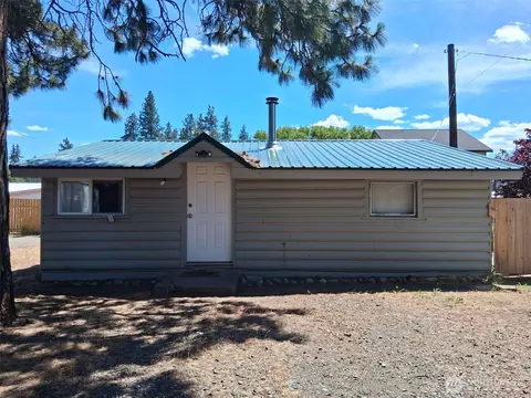 415 Broadway Ave, South Cle Elum, WA 98943