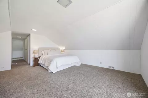 Bedroom - 6791 Noon Rd, Everson, WA 98247 photo 4 of 5