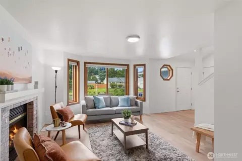 Living - 3202 241st St E, Spanaway, WA 98387 photo 2 of 3