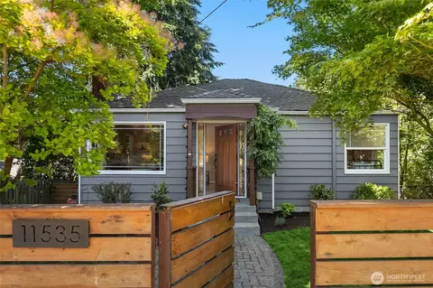 11535 40th Ave NE, Seattle, WA 98125