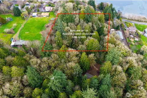 1234 18th St, Bremerton, WA 98312