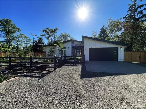 361 Duck Lake Dr SE, Ocean Shores, WA 98569