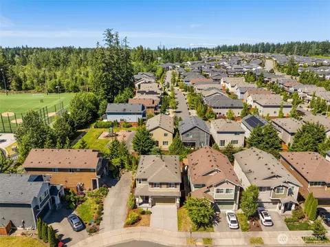 View/Area - 3907 174th Pl SE, Bothell, WA 98012 photo 1 of 7