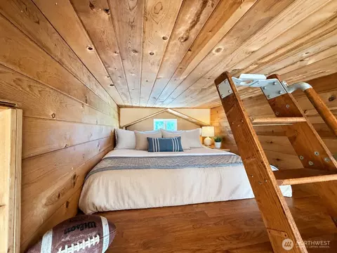 Bedroom - 2 S Pilchuck Ave, Everett, WA 98206 photo 1 of 5