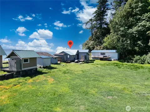 Exterior - 2 S Pilchuck Ave, Everett, WA 98206 photo 5 of 6