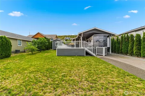 400 W Emerson Dr, Orondo, WA 98843