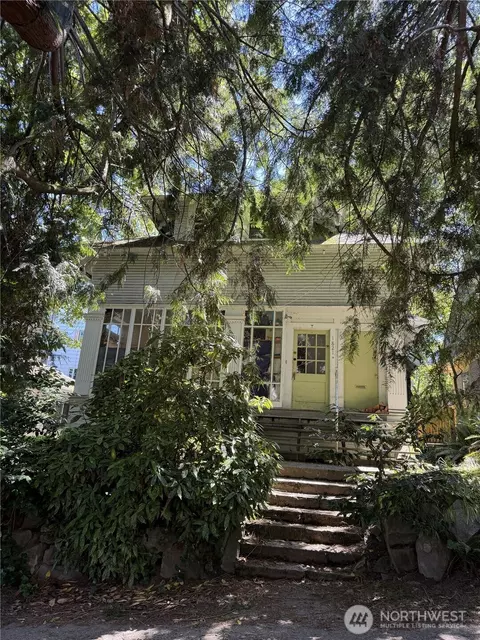 1821 E Howell St, Seattle, WA 98122