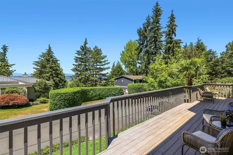 6206 114th Ave NE, Kirkland, WA 98033