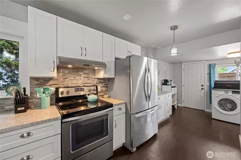 1925 Rainier Ave, Everett, WA 98201 photo 14