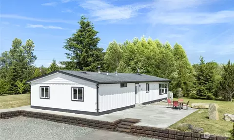 3471 Birch Bay Lynden Rd, Custer, WA 98240