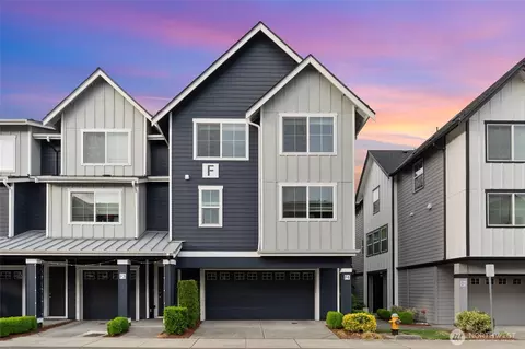 1621 Seattle Hill Rd #F4, Bothell, WA 98012