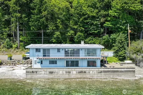 8361 NE North Shore Rd, Belfair, WA 98528