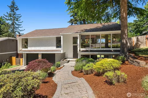 14428 SE 49th St, Bellevue, WA 98006