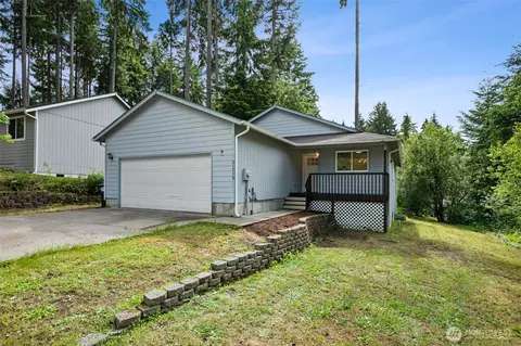 21715 N Clear Lake Blvd SE, Yelm, WA 98597