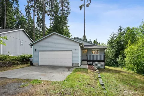 21715 N Clear Lake Blvd SE, Yelm, WA 98597