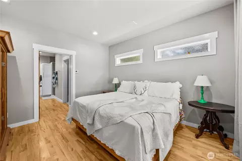 Bedroom - 458 E Stretch Island Rd S, Grapeview, WA 98546 photo 1 of 3