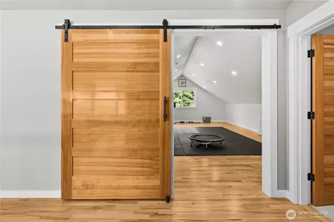 Entry Way - 458 E Stretch Island Rd S, Grapeview, WA 98546 photo 3 of 3