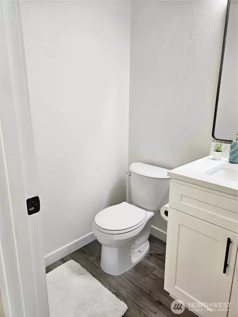 Bath - 16706 6th Ave SE, Bothell, WA 98012 photo 2 of 2