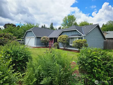 Exterior - 16706 6th Ave SE, Bothell, WA 98012 photo 2 of 9