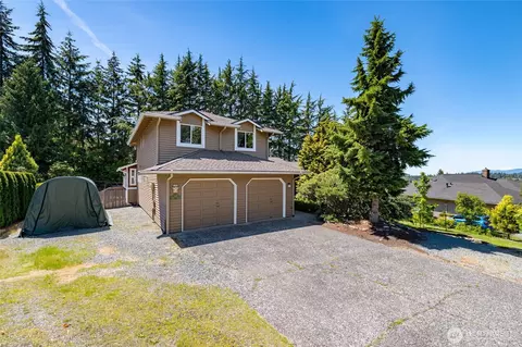 801 N Waugh Rd, Mount Vernon, WA 98273
