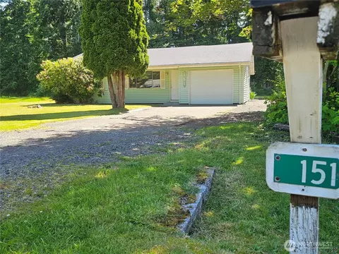 151 S Little John Ln N, Forks, WA 98331