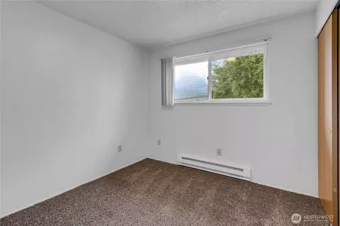 Bedroom - 17002 6th Ave E, Spanaway, WA 98387 photo 2 of 3
