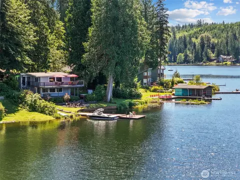 1012 S Lake Roesiger Rd, Snohomish, WA 98290