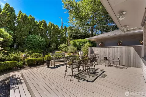 Exterior - 1871 40th Ave E, Seattle, WA 98112 photo 4 of 12