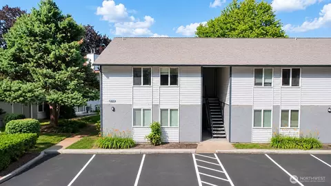 1852 Central Pl S #E46, Kent, WA 98030