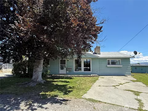 620 Skyview Dr, Omak, WA 98841