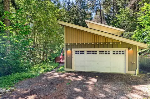 17818 SE Overlake Ct, Yelm, WA 98597