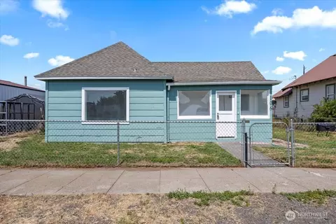 106 W Birch Ave, Ritzville, WA 99169