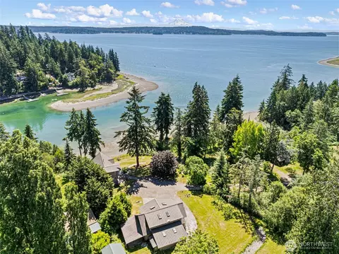 9012 146th Ave NW, Lakebay, WA 98349