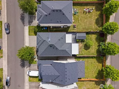 View/Area - 2310 193rd St E, Spanaway, WA 98387 photo 2 of 4