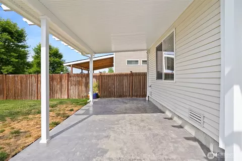 Exterior - 2310 193rd St E, Spanaway, WA 98387 photo 3 of 5
