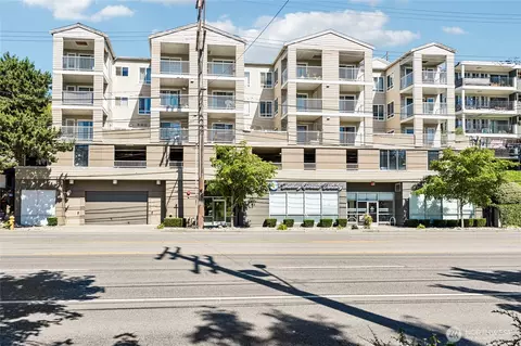 2530 15th Ave W #401, Seattle, WA 98119