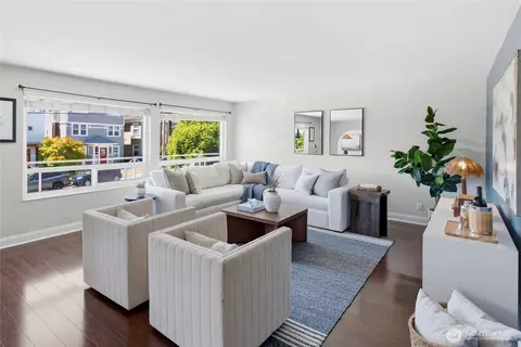 4324 Phinney Ave N #3, Seattle, WA 98103