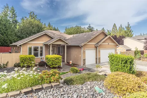 4000 NE Breakwater Ct, Bremerton, WA 98311