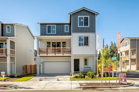 18517 SE 271st Pl, Covington, WA 98042