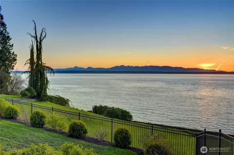 16404 75th Pl W, Edmonds, WA 98026