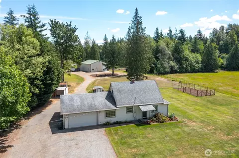 7506 Woodland Rd, Ferndale, WA 98248