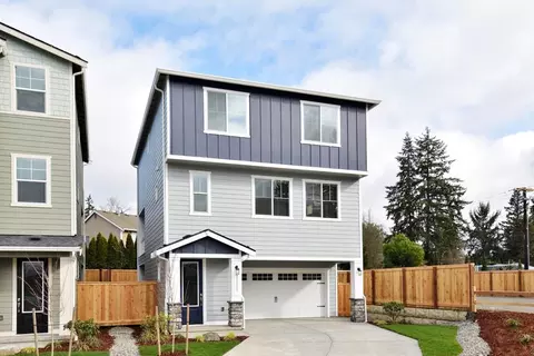 8741 151st St E, Puyallup, WA 98375