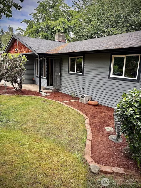 4908 34th Ct SE, Lacey, WA 98503