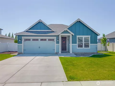 324 L St NE, Quincy, WA 98848