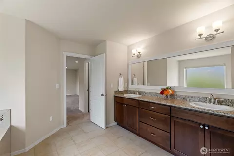 Bath - 22313 38th Ave SE, Bothell, WA 98021 photo 2 of 5