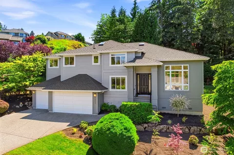 8243 147th Ave SE, Newcastle, WA 98059