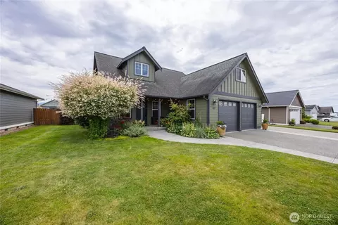 407 Westview Pl, Nooksack, WA 98276